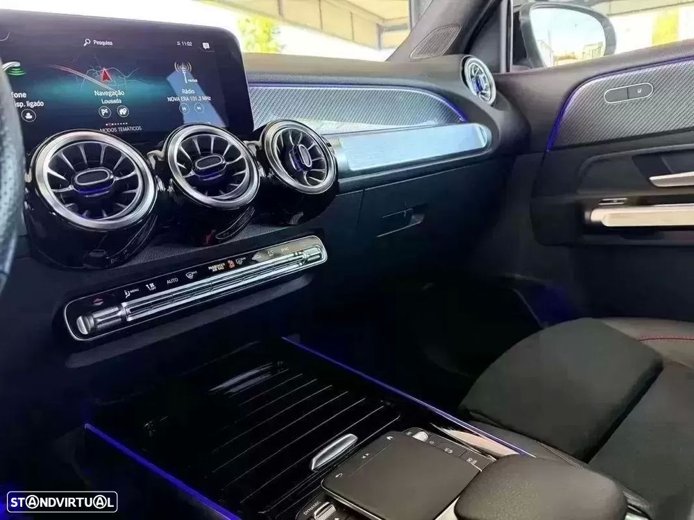 Mercedes-Benz GLB 200 d AMG Line - 17