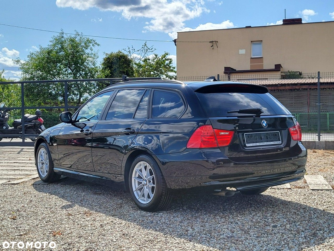 BMW Seria 3 - 16
