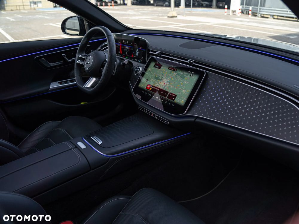 Mercedes-Benz Klasa E 300 de PHEV 4-Matic AMG 9G-Tronic - 20