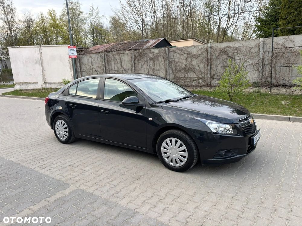Chevrolet Cruze - 9