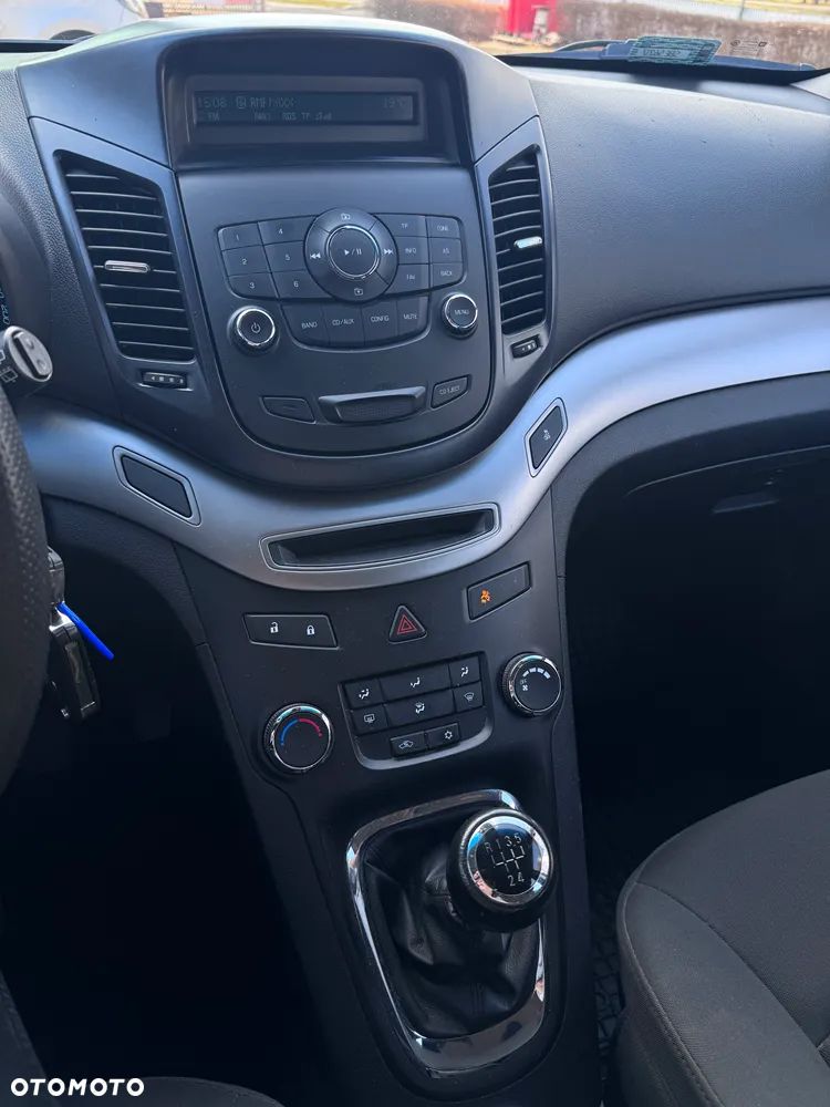 Chevrolet Orlando - 13