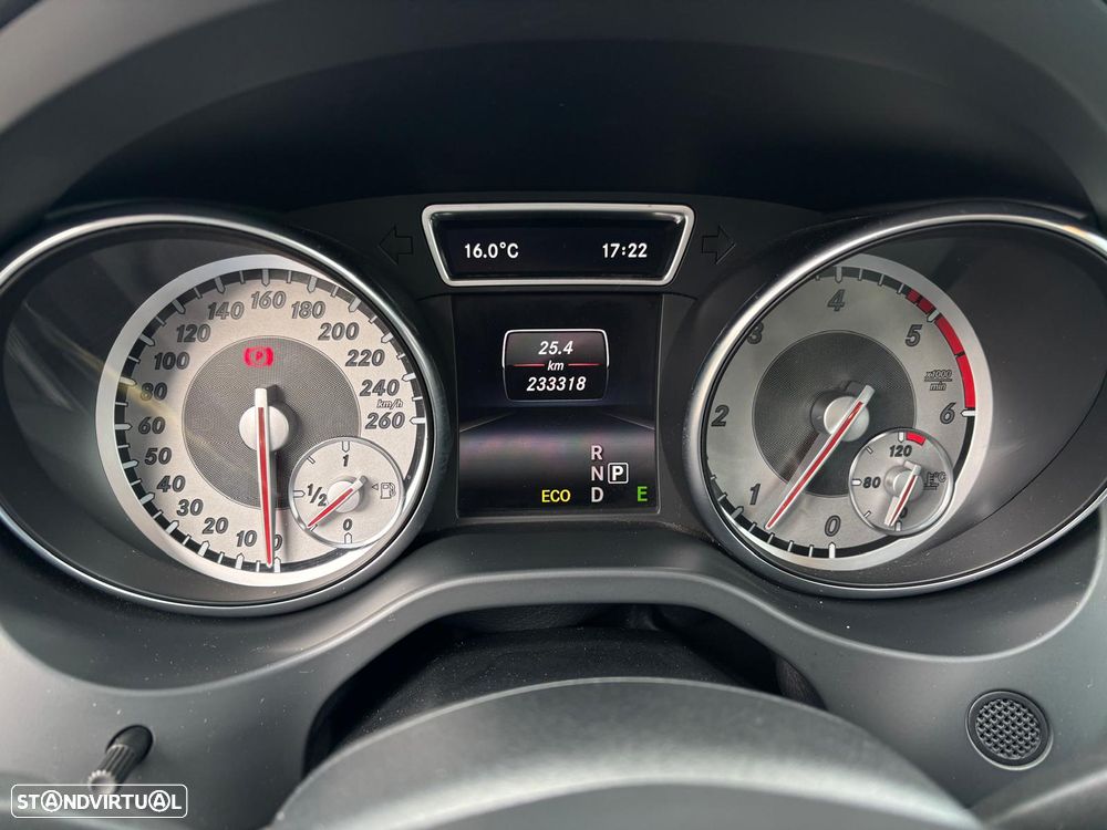 Mercedes-Benz CLA 220 CDI AMG Line Aut. - 12