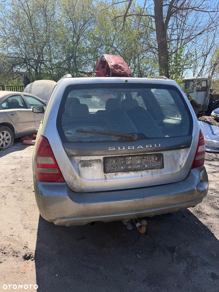 Subaru Forester SG5 2.0 2005 na części | Rozbiórka | - 3