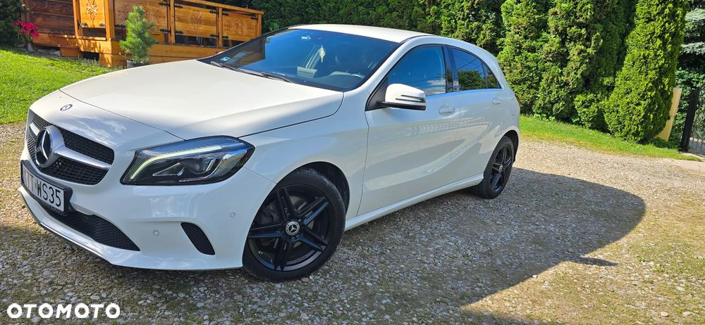 Mercedes-Benz Klasa A 180 7G-DCT Urban - 5