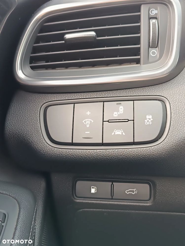 Kia Sorento 2.2 CRDi AWD Platinum Edition - 29