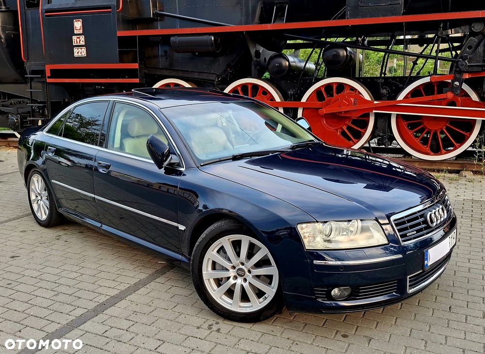 Audi A8 4.2 Quattro - 27