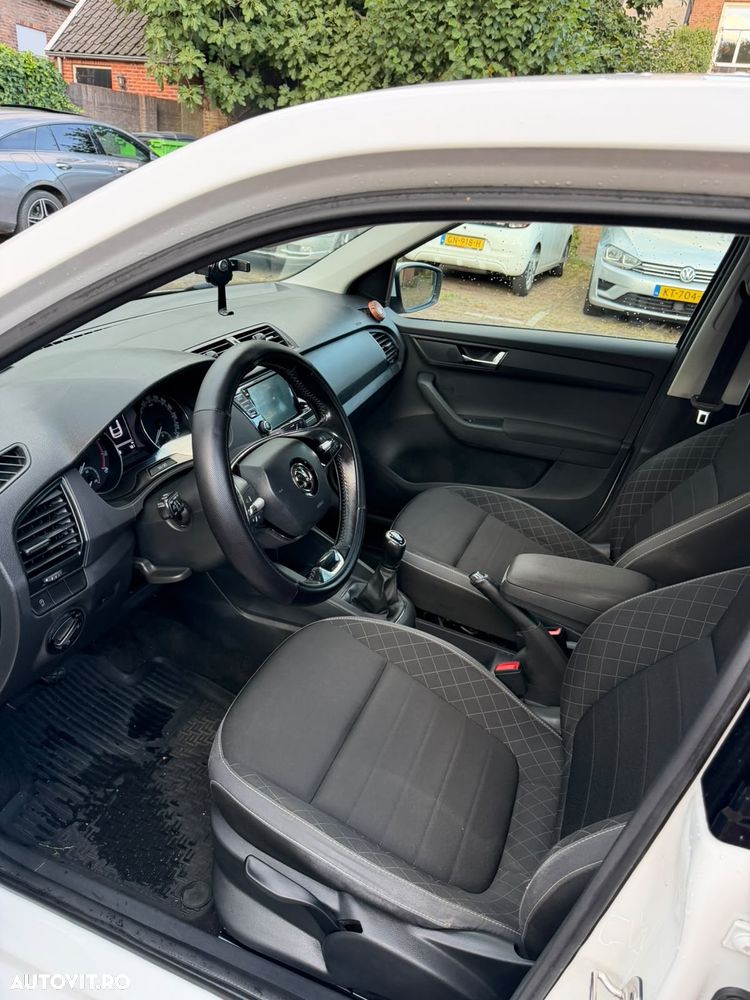 Skoda Fabia 2020 photo 4