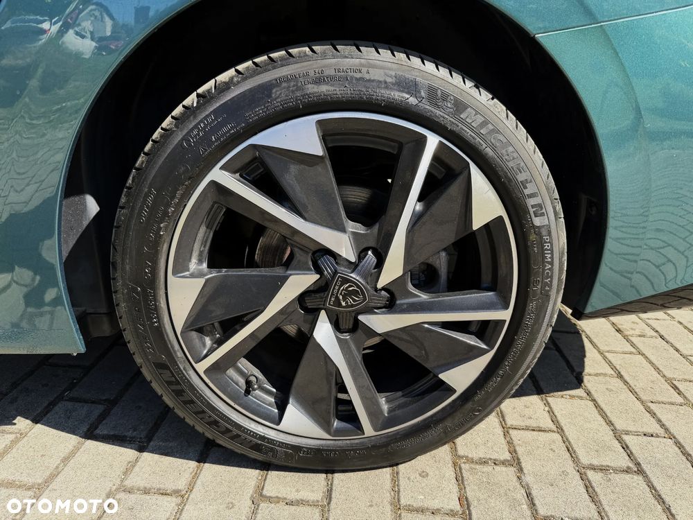Peugeot 308 1.2 PureTech GPF Allure Pack S&S EAT8 - 37