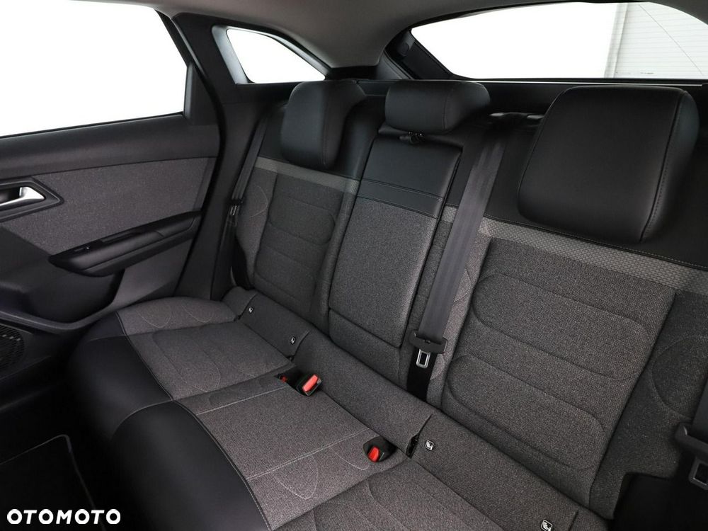 Citroën C5X 1.2 PureTech Feel Pack EAT8 - 18