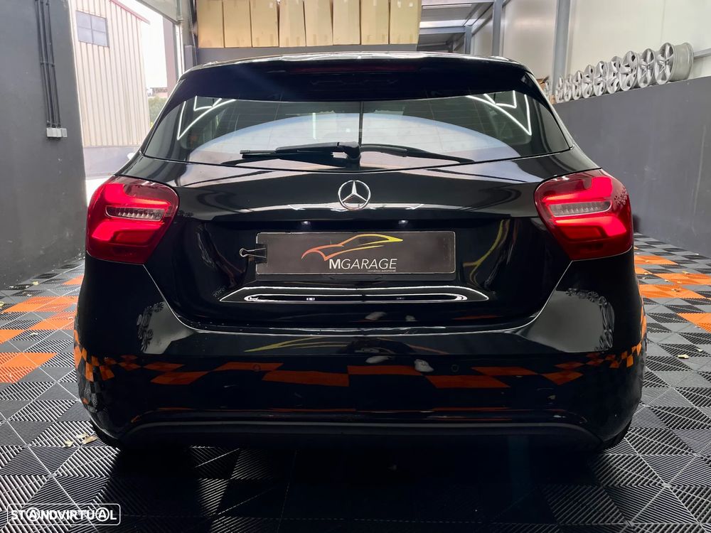 Mercedes-Benz A 180 d Urban - 13