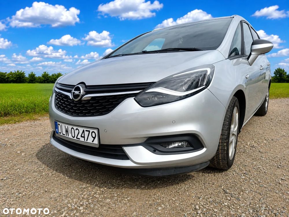Opel Zafira - 8