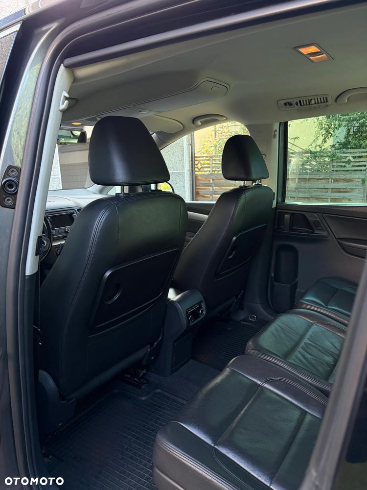 Volkswagen Sharan 2.0 TDI Highline - 11