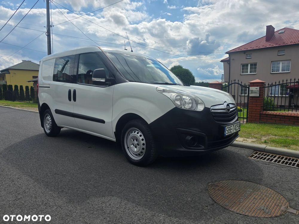 Opel Combo - 25