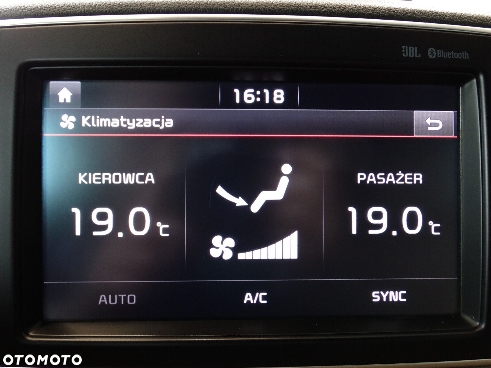 Kia Sportage - 37