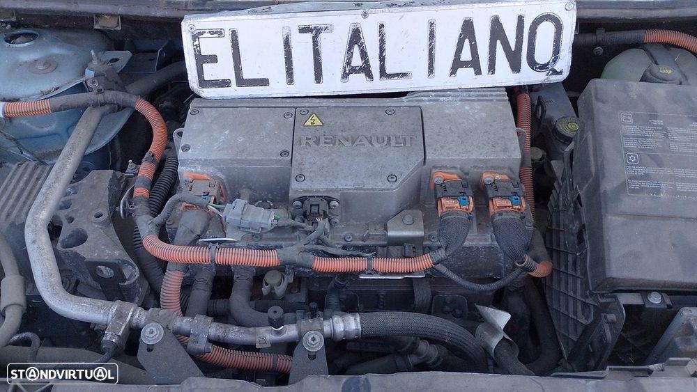 COMPRESSOR DE AR CONDICIONADO RENAULT FLUENCE - 1