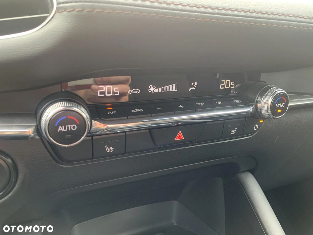 Mazda 3 - 15