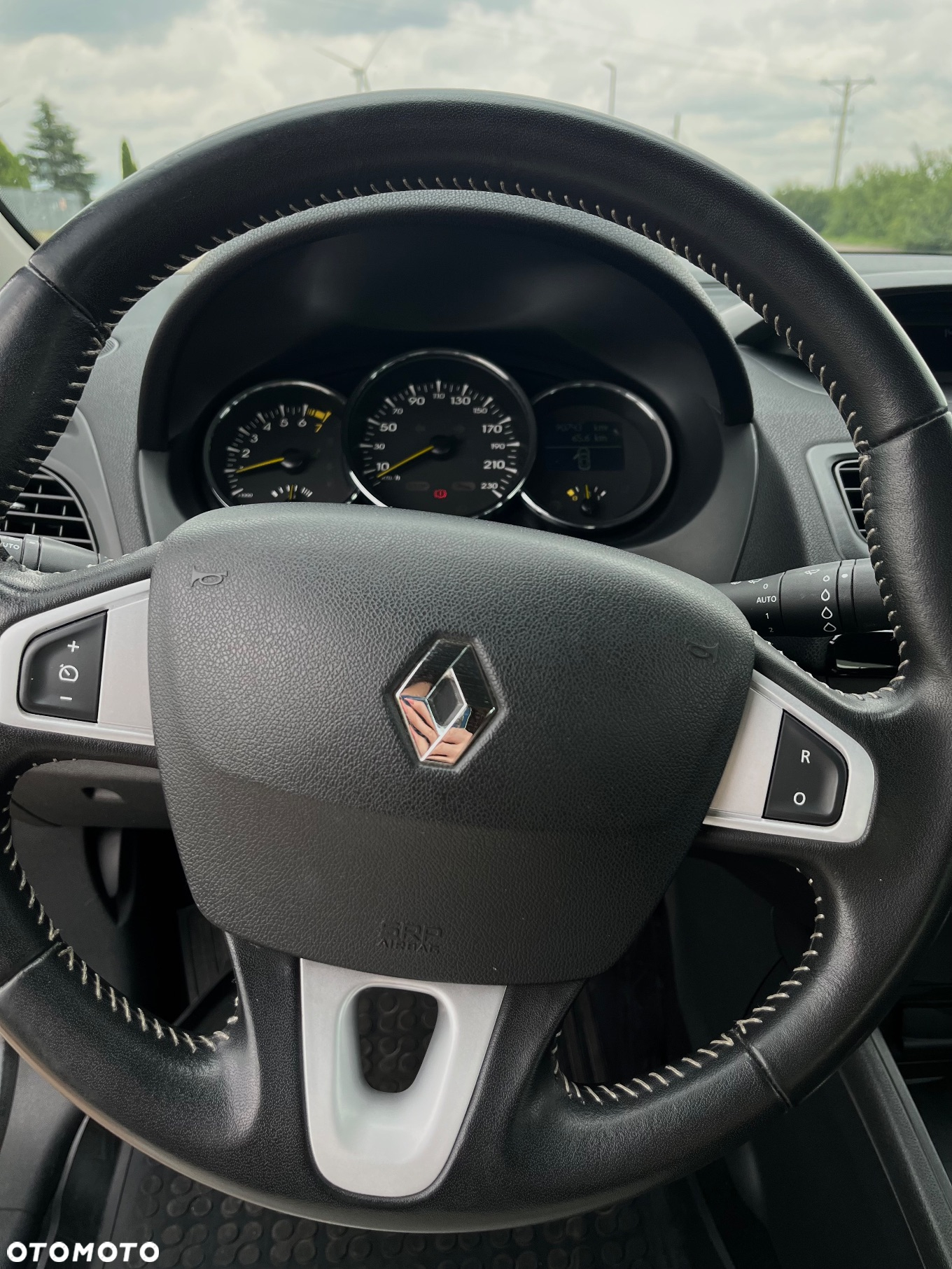 Renault Fluence - 5