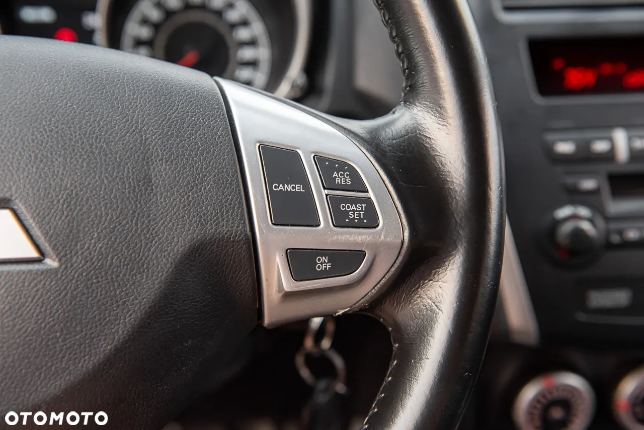 Mitsubishi ASX 1.8 DID Instyle NAVI 4WD AS&G - 24