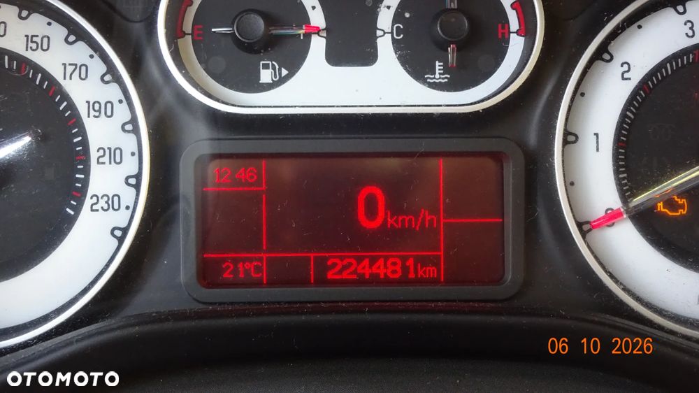 Fiat 500L - 13