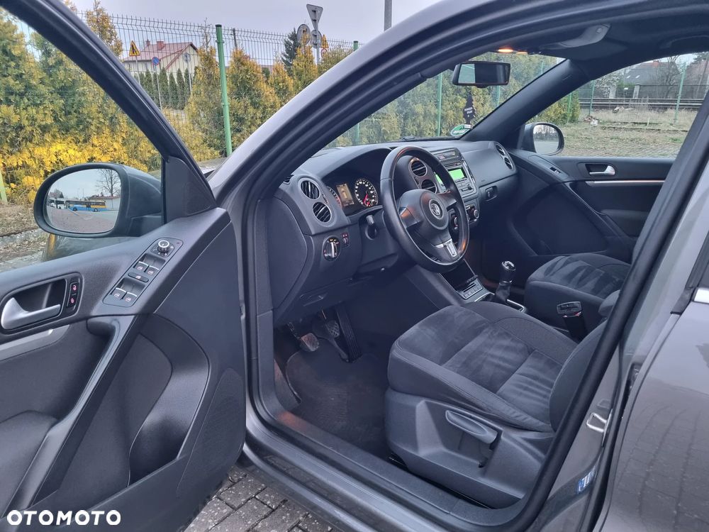 Volkswagen Tiguan 2.0 TDI DPF Sport & Style - 29