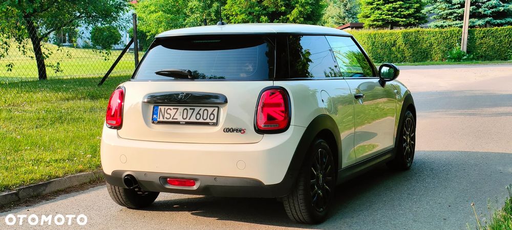 MINI ONE Cabrio - 5