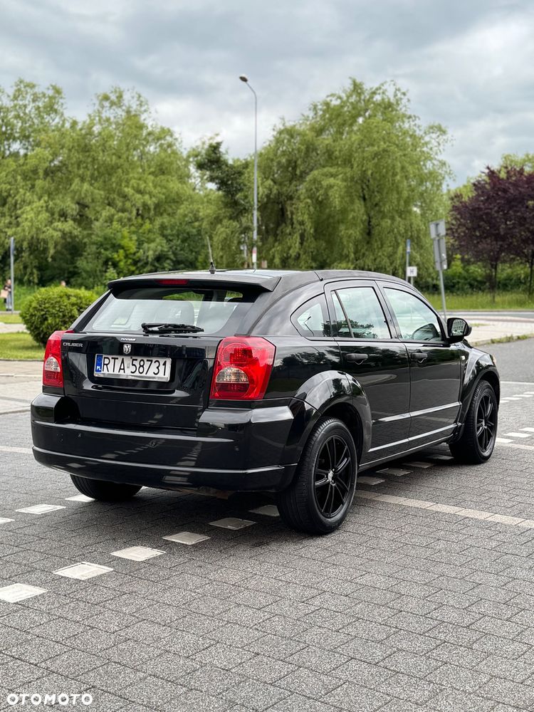 Dodge Caliber - 4