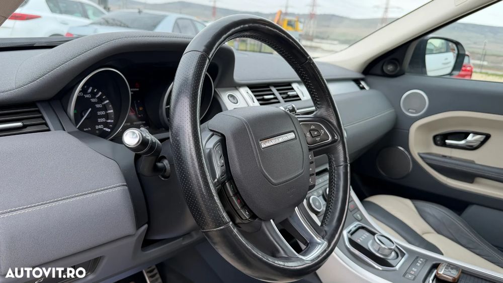 Land Rover Range Rover Evoque - 12