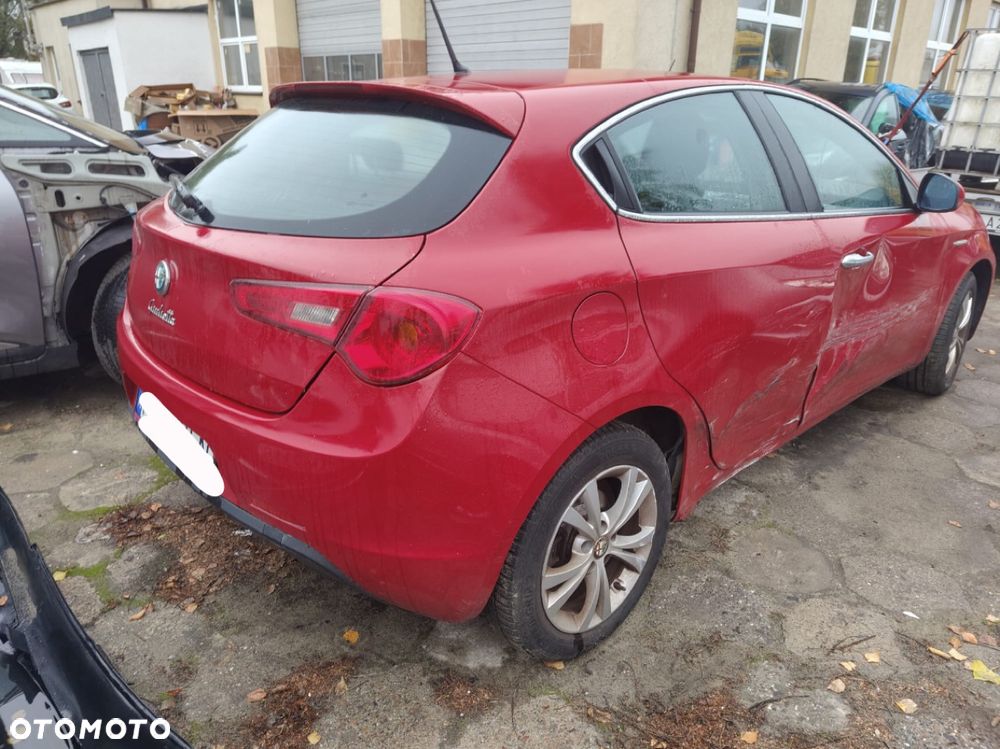 Alfa Romeo Giulietta - 2