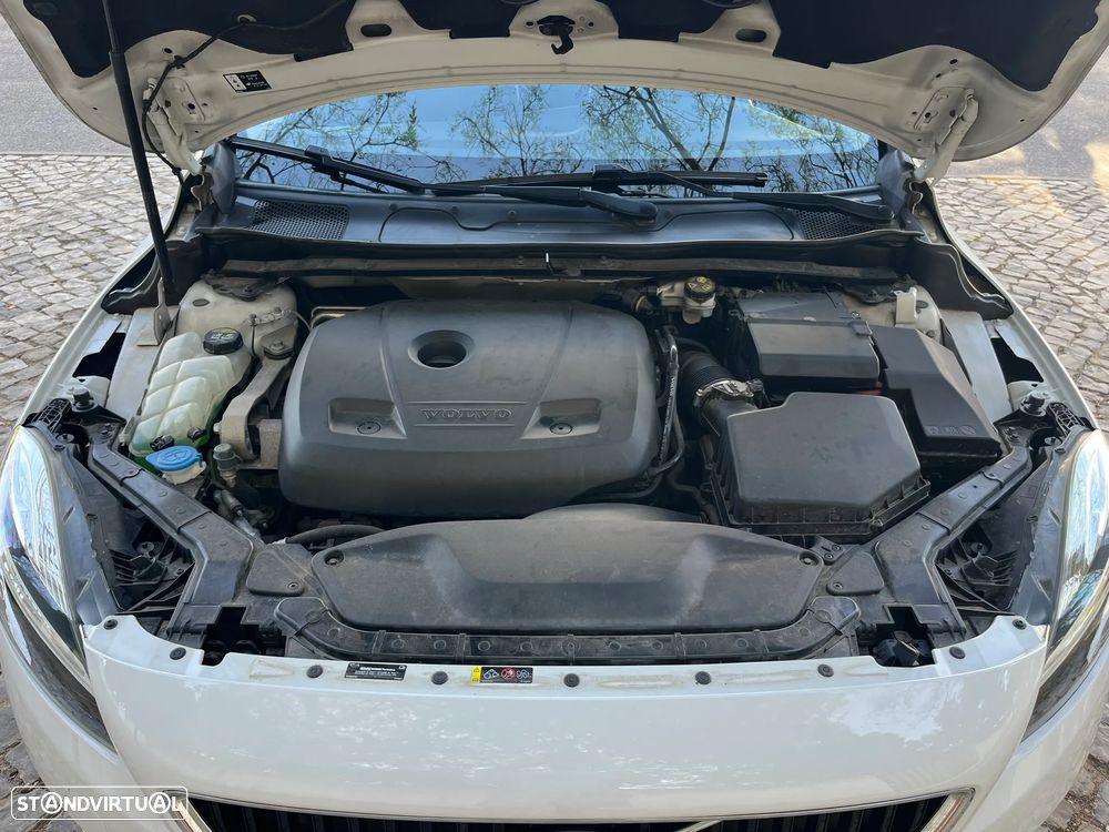 Volvo V40 1.5 T3 Sport Edition Plus Geartronic - 13