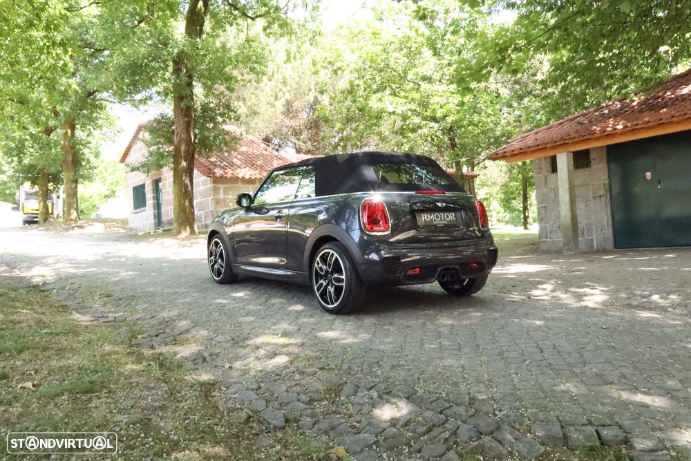 MINI Cabrio John Cooper Works - 6
