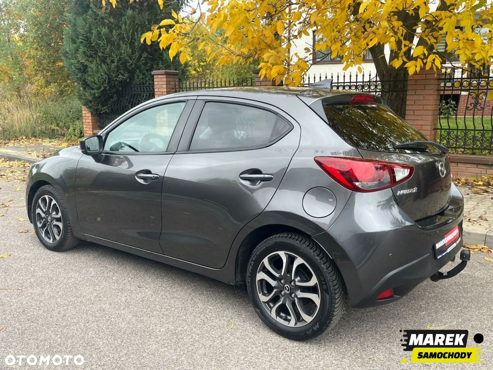 Mazda 2 - 6