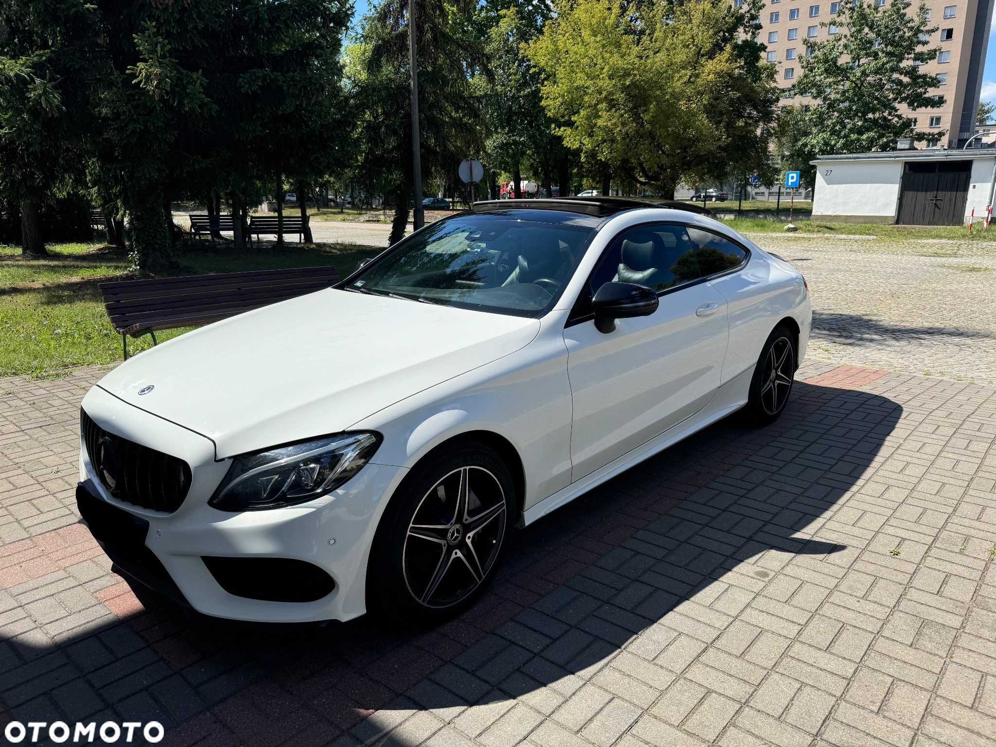 Mercedes-Benz Klasa C 200 4-Matic 9G-TRONIC - 3