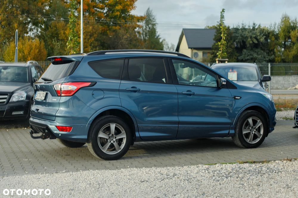Ford Kuga 1.5 EcoBoost 2x4 ST-Line - 15