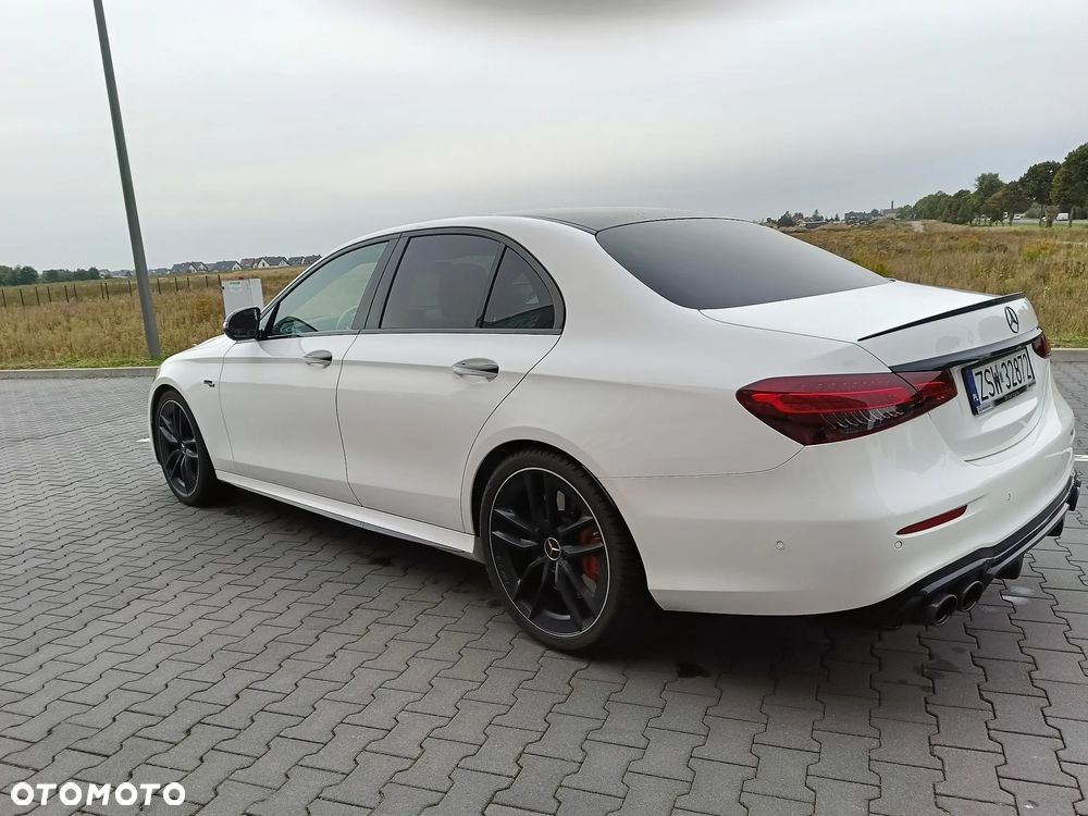 Mercedes-Benz Klasa E AMG 53 4-Matic+ - 3