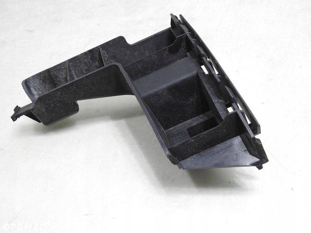 ŚLIZG ZDERZAKA PRAWY TYŁ VOLVO V70 III 30678651 - 2