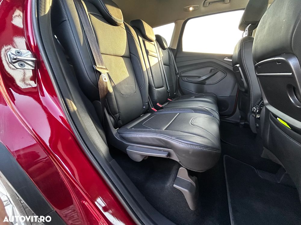 Ford Kuga 1.5 EcoBoost 4x4 Aut. Titanium - 16