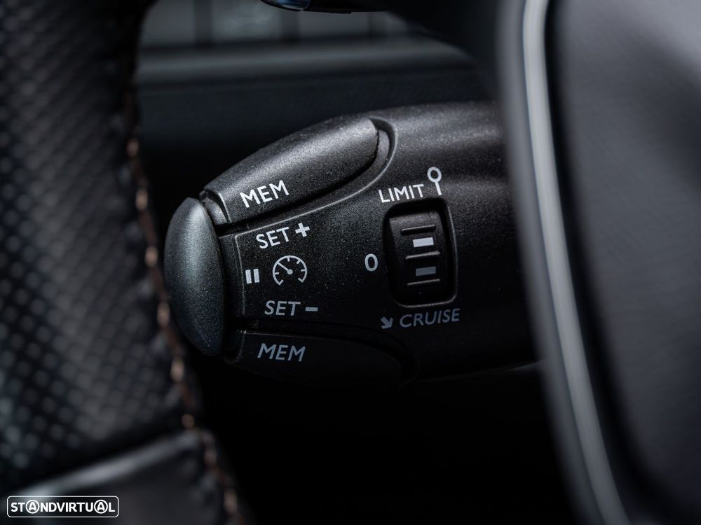 Peugeot 3008 1.5 BlueHDi GT Line EAT8 - 10