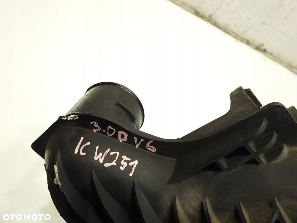 CHŁODNICA INTERCOOLER MERCEDES R W251 3.0 CDI - 2