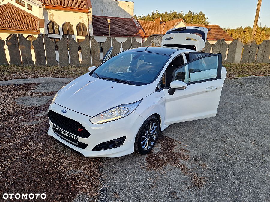 Ford Fiesta 1.0 EcoBoost S&S ST-LINE - 17