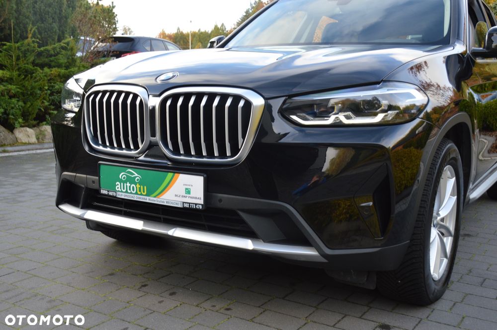 BMW X3 sDrive18d Business Edition sport - 39