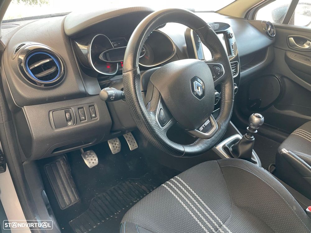 Renault Clio Sport Tourer 1.5 dCi GT Line - 7