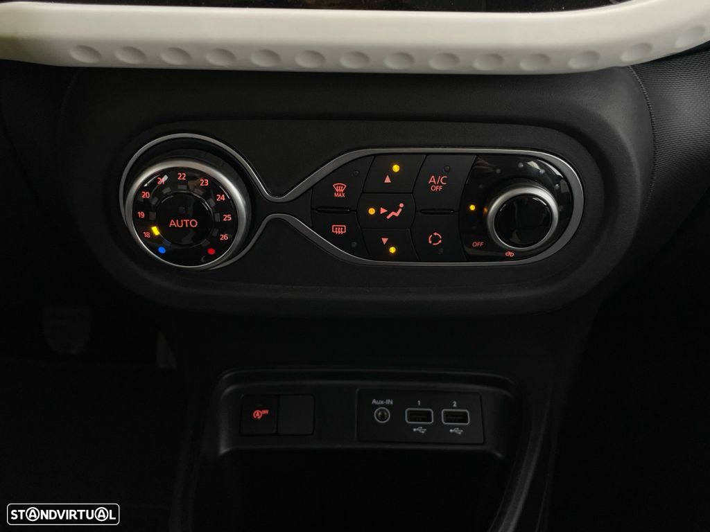 Renault Twingo 1.0 SCe Equilibre - 17