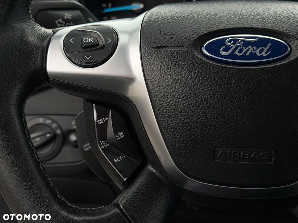 Ford Kuga 2.0 TDCi 4x4 ST-Line - 30