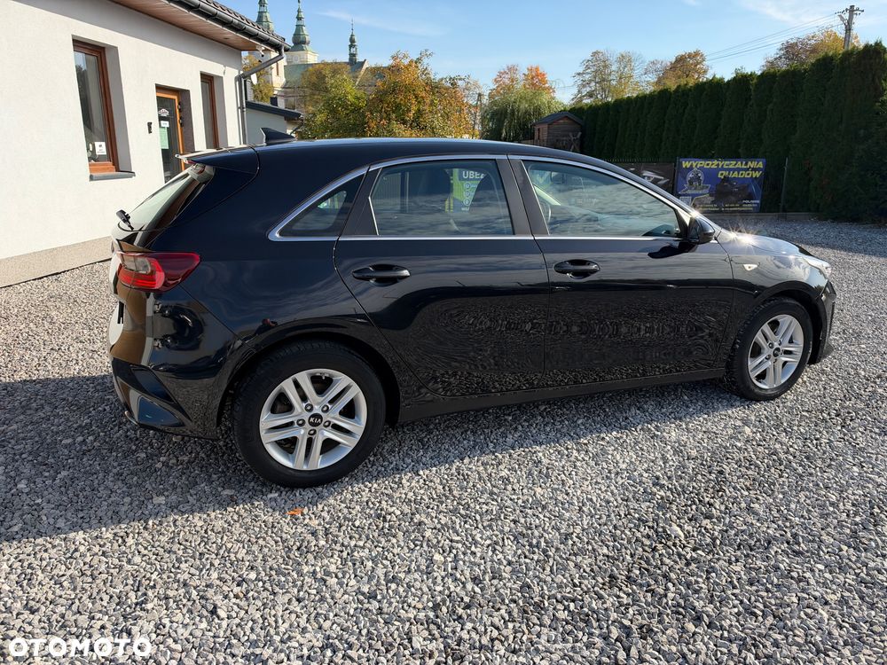 Kia Ceed 1.4 T-GDI L Business Line Plus - 31