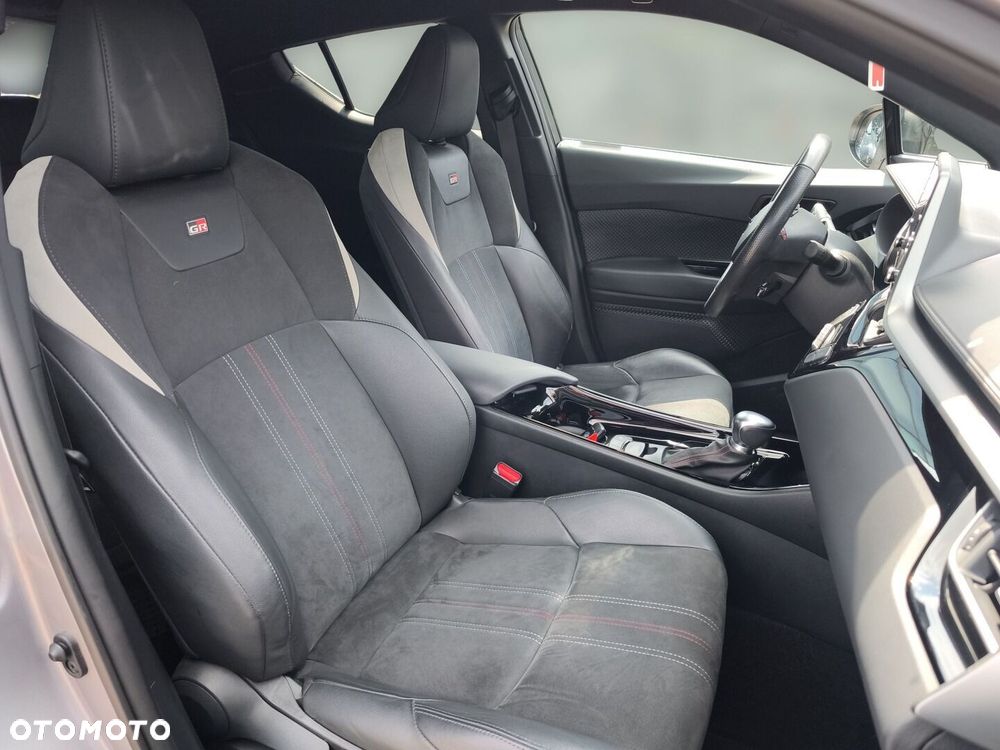 Toyota C-HR 2.0 Hybrid GR Sport - 11