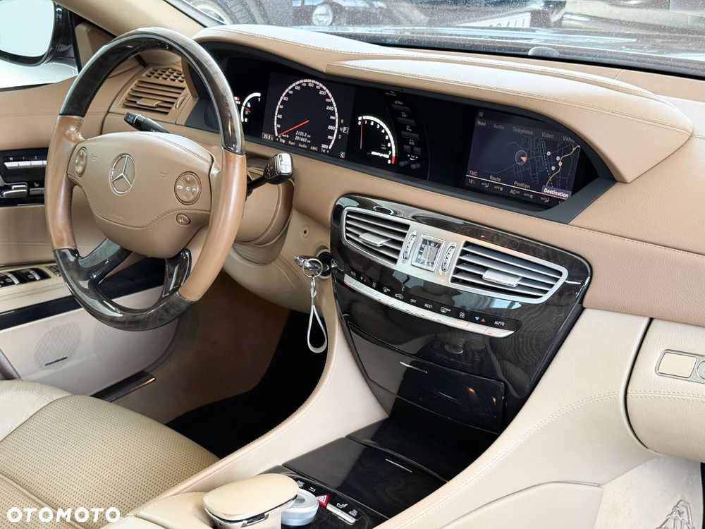 Mercedes-Benz CL 63 AMG - 23