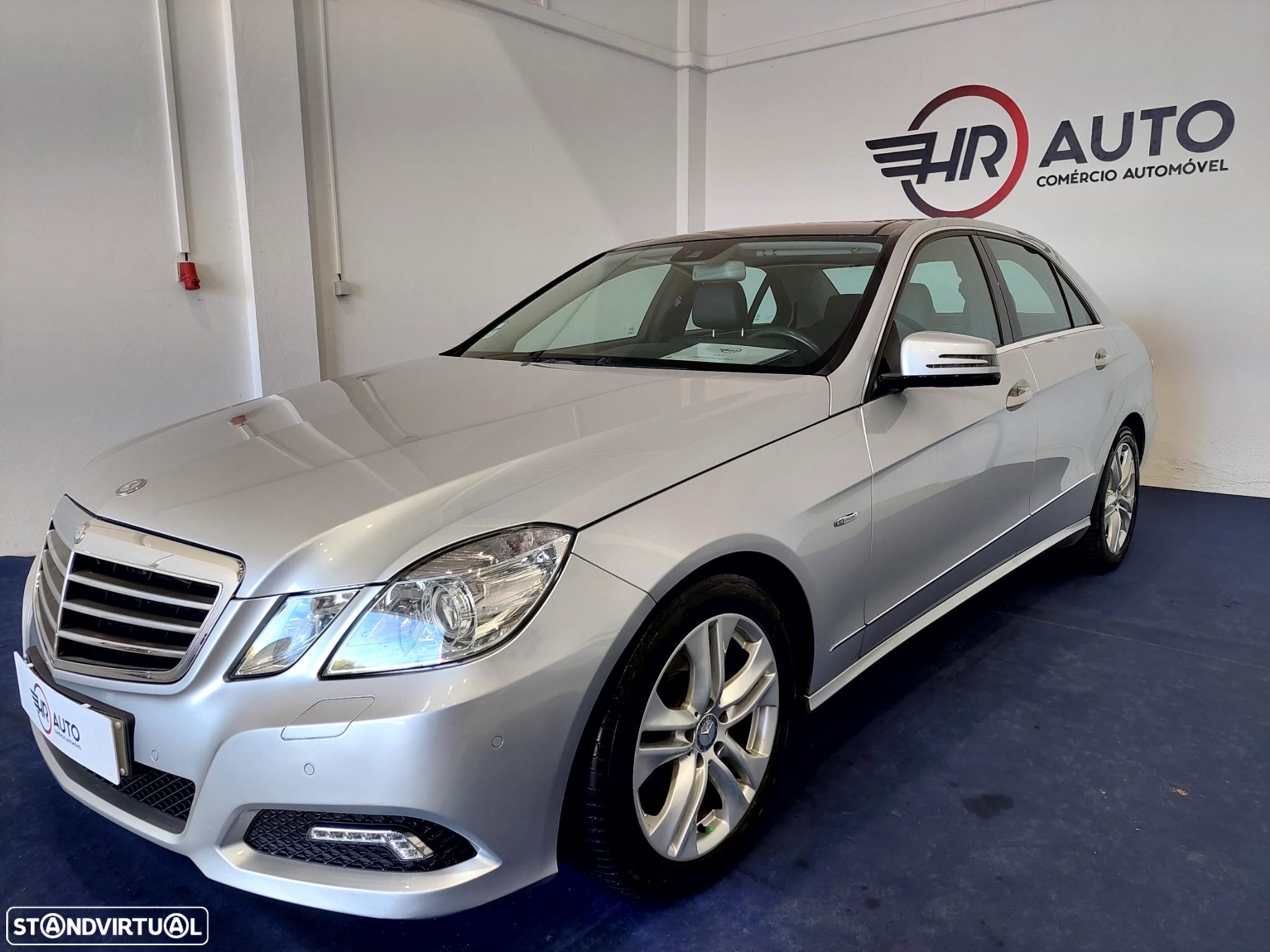 Mercedes-Benz E 350 CDi Avantgarde BlueEfficiency - 2