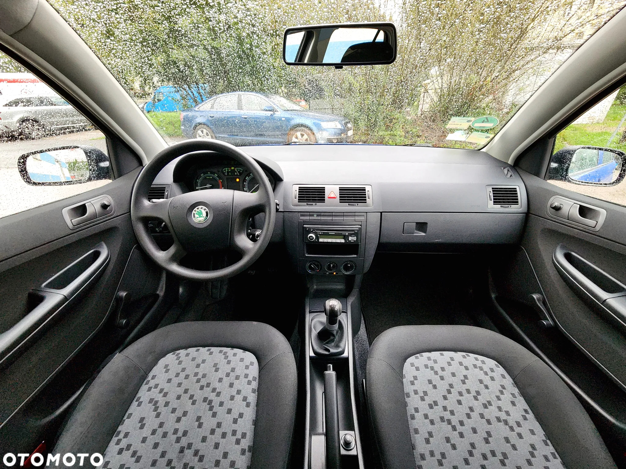 Skoda Fabia 1.2 HTP Cool Edition - 8