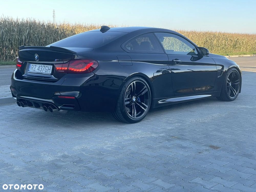 BMW M4 Coupe DKG - 20