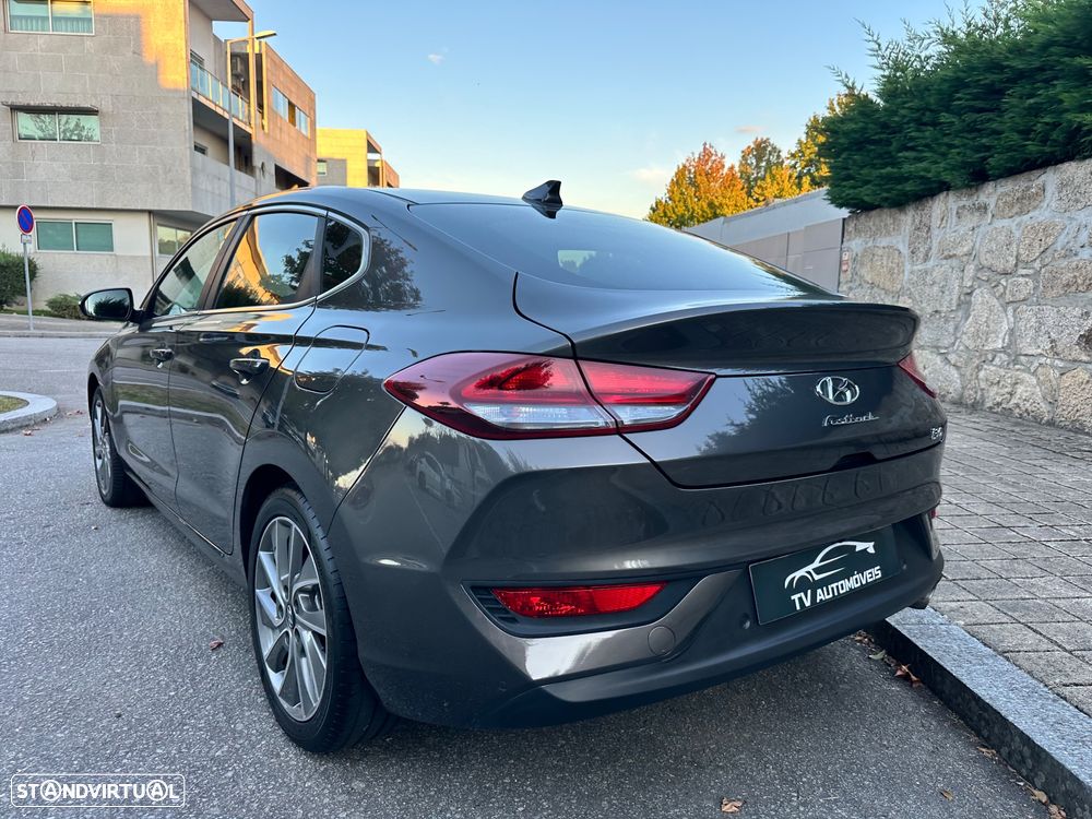 Hyundai i30 Fastback 1.0 T-GDi Style - 10